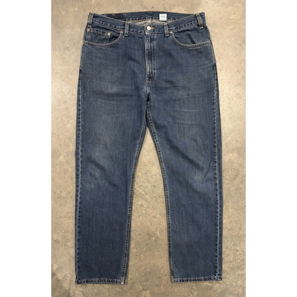 Vintage Levi's 505 Jeans Mens 38x32 Blue Regular Fit Straight Leg Made in USA